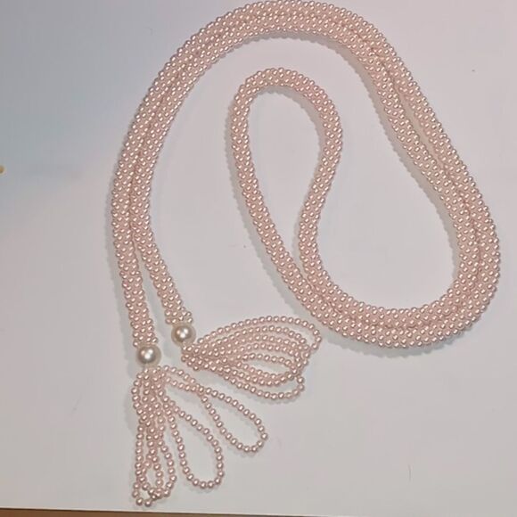 Beaded necklace - Picture 1 of 3
